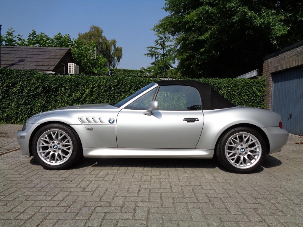 BMW Z3 1.9i Sport Edition - Prachtige 'Full option' Roadster, Auto's, Achterwielaandrijving, 87 kW, 4 cilinders, Cabriolet