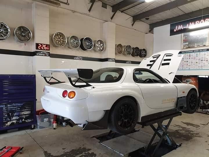 Pare-chocs Amemiya rouge Super Greddy pour Mazda RX7 FD3S, Neuf, Arrière, Mazda, Enlèvement ou Envoi