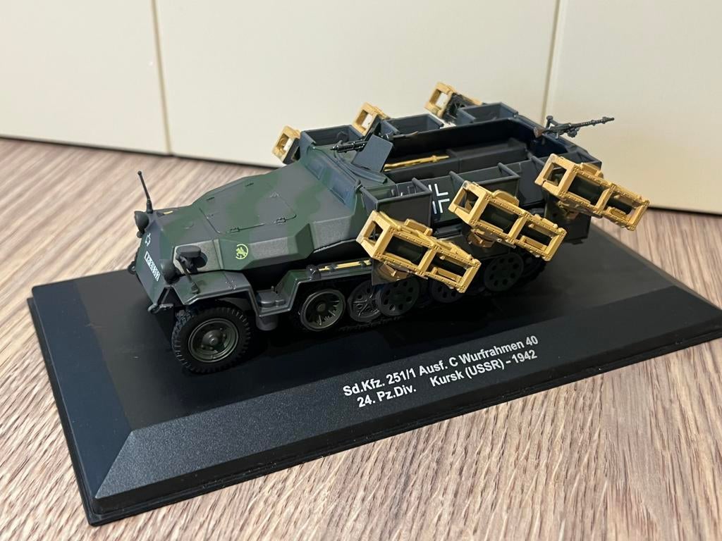 Le Sd.Kfz. 251 blindè allemand de la 2ème Guerre mondiale, Hobby & Loisirs créatifs, Modélisme | Voitures & Véhicules, Comme neuf