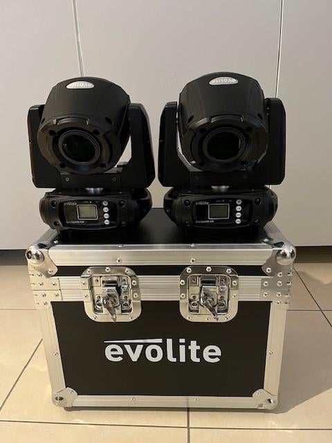 2 x EVOLITE EVO SPOT 60-CR Moving Head (Lyres + FLIGHT CASE), Enlèvement, Neuf, Article de fête