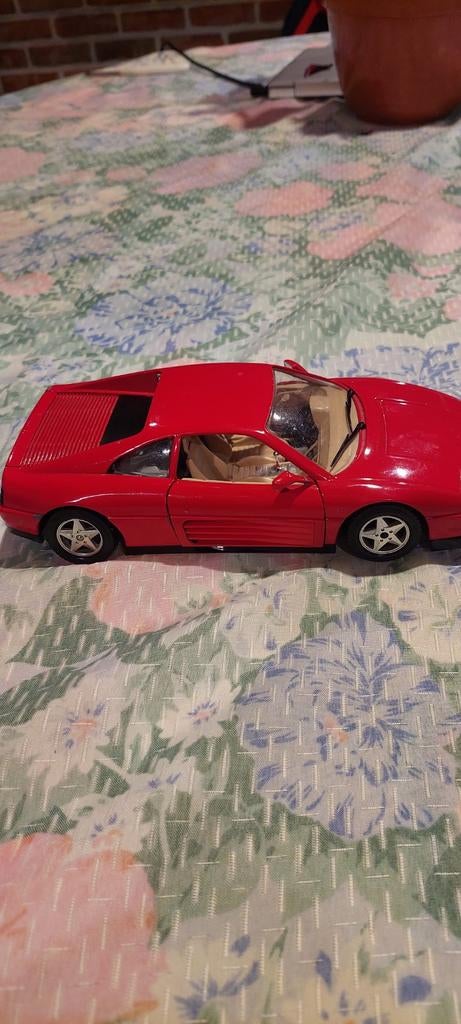 Schaalmodel 1/24 Ferrari 384 tb 1989 Burago, Enlèvement ou Envoi
