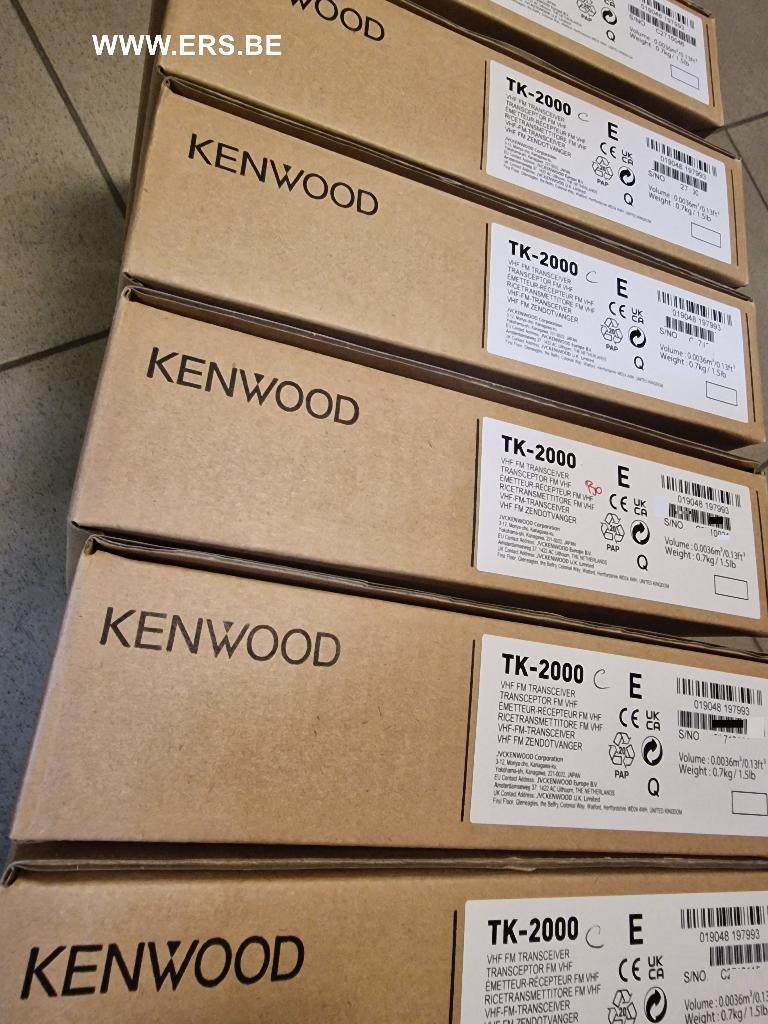 Walky Talky voor de Jacht Kenwood TK2000 (NIEUW), 5 tot 15 km, Nieuw, Ophalen of Verzenden, Portofoon of Walkie-talkie