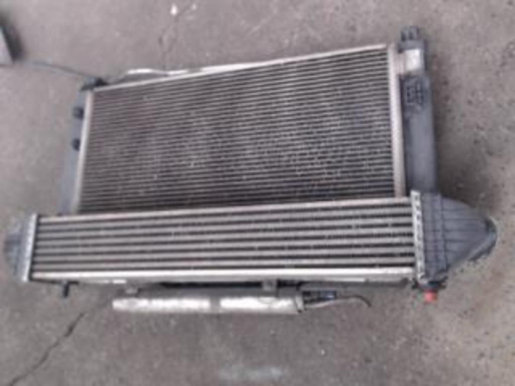 Radiateur Mercedes classe B 245 2.0CDi 100kw LP/14280, Enlèvement ou Envoi, Utilisé