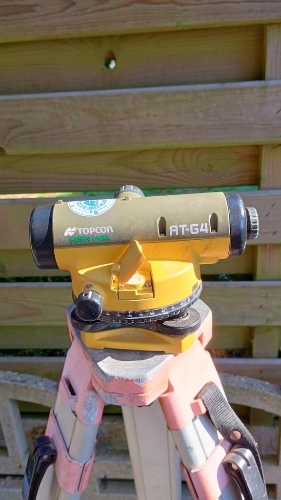 Niveau meter, Doe-het-zelf en Bouw, Ophalen, Zo goed als nieuw