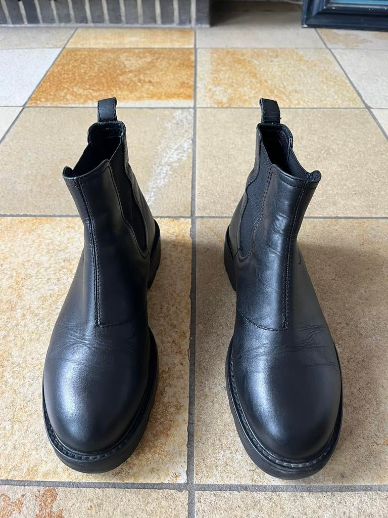 Chelsea boots vagabond, Ophalen of Verzenden, Gedragen, Zwart