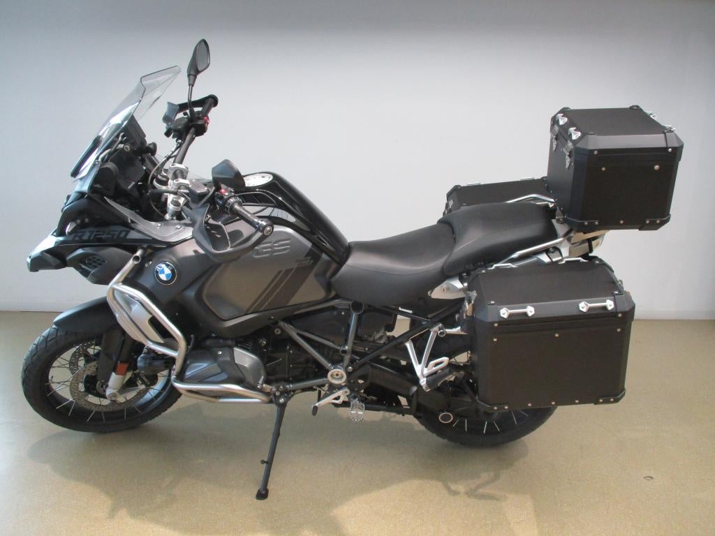 BMW R 1250 GS Adventure Triple Black - 36 maanden garantie, Motoren, Handvatverwarming, 2 cilinders, 1254 cc, Motorrijbewijs A