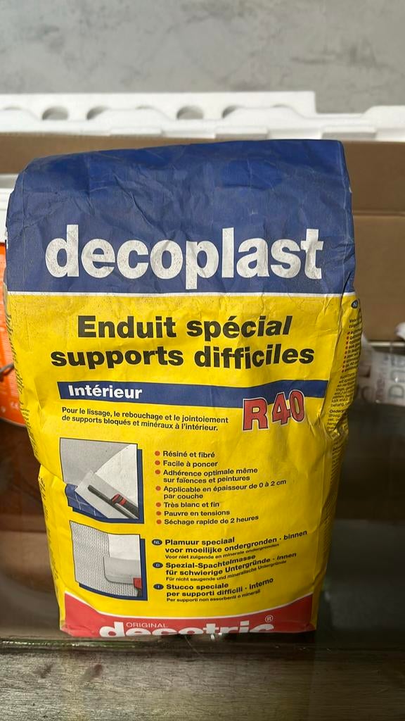 Decoplast Plamuur moeilijke ondergrond 2.5kg, Doe-het-zelf en Bouw, Ophalen, Zo goed als nieuw