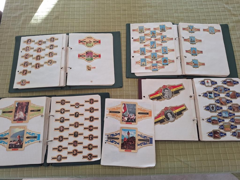 Verzameling van oude sigarenbandjes jaren 60-70, Ophalen, Sigarenbandjes