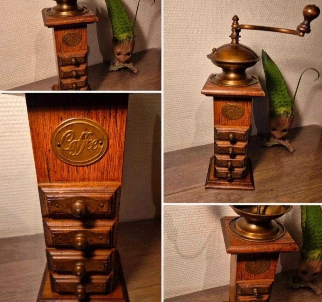 Antieke Duitse koffiemolen uit 1920, Antiek en Kunst, Ophalen of Verzenden