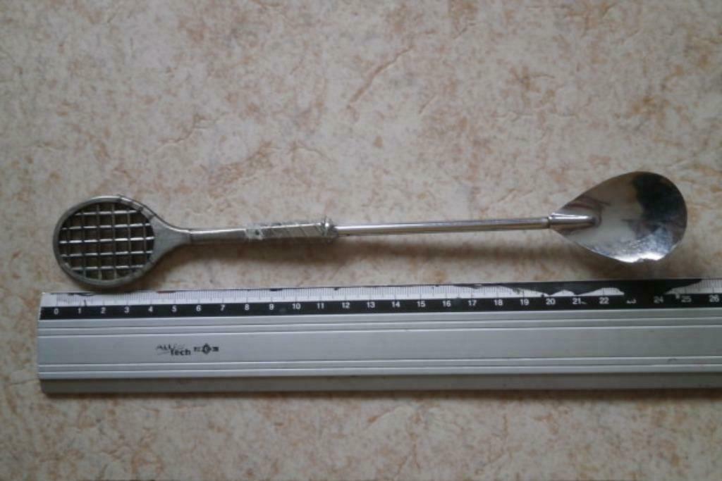 petite cuillère en forme de raquette tennis dimension 25 cm, Enlèvement