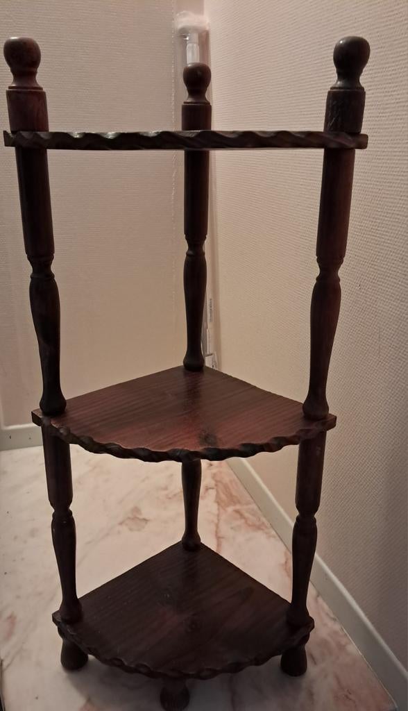Étagère vintage en coin à 3 plateaux en bois, Ophalen, Zo goed als nieuw