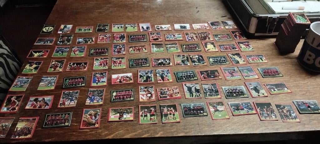 Stickers Euro 2016 carrefour, Enlèvement ou Envoi, Comme neuf, Plusieurs autocollants