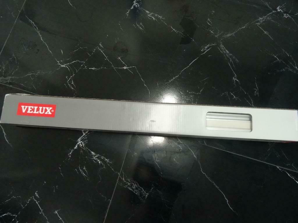 2 Stores occultant Velux DKL F06 1085 S neufs, Ophalen of Verzenden, Nieuw, Minder dan 100 cm, Minder dan 100 cm