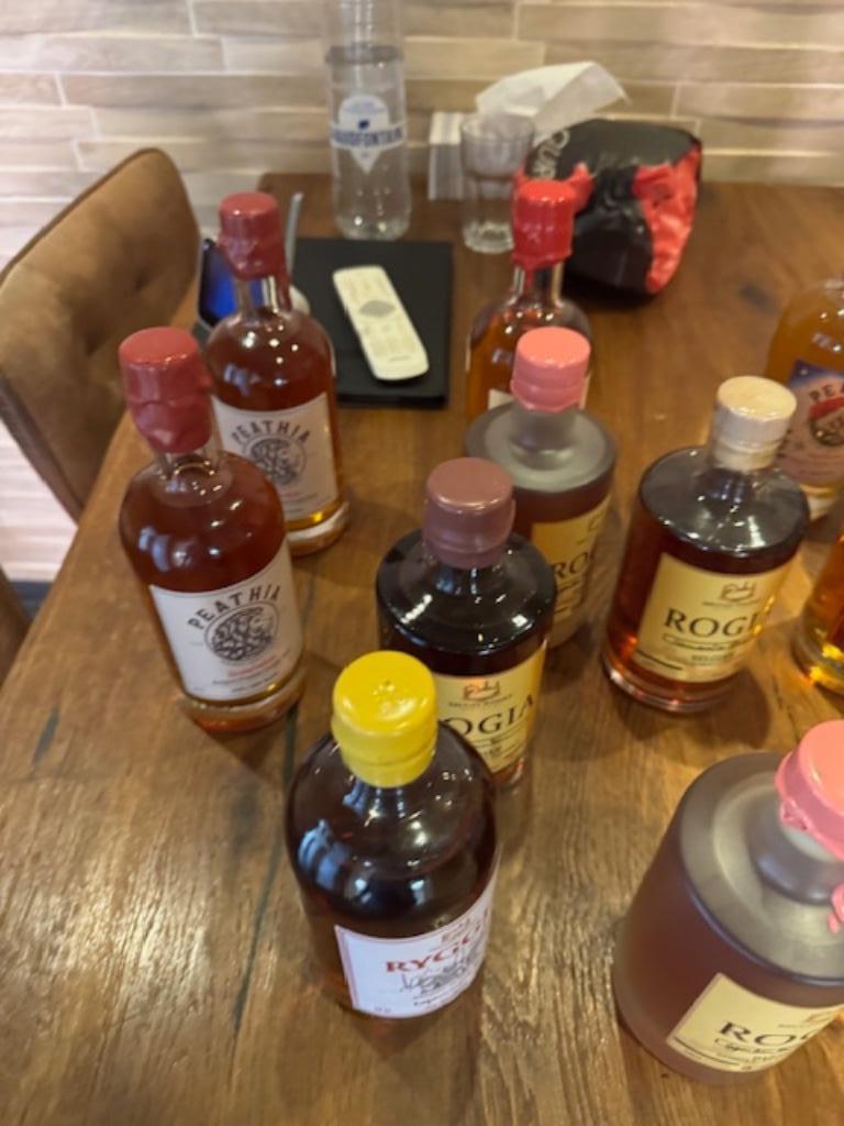 set Brugse whisky, Verzamelen, Ophalen, Nieuw, Champagne