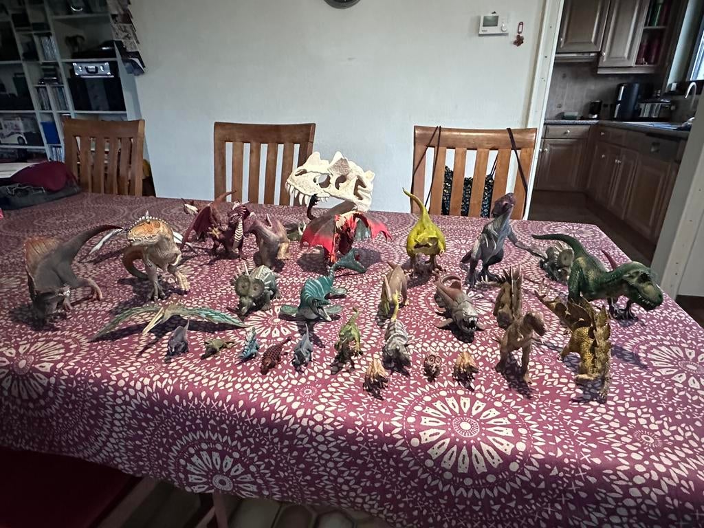 31 schleich figuren ( dinosaurus en draken), Kinderen en Baby's, Ophalen, Zo goed als nieuw