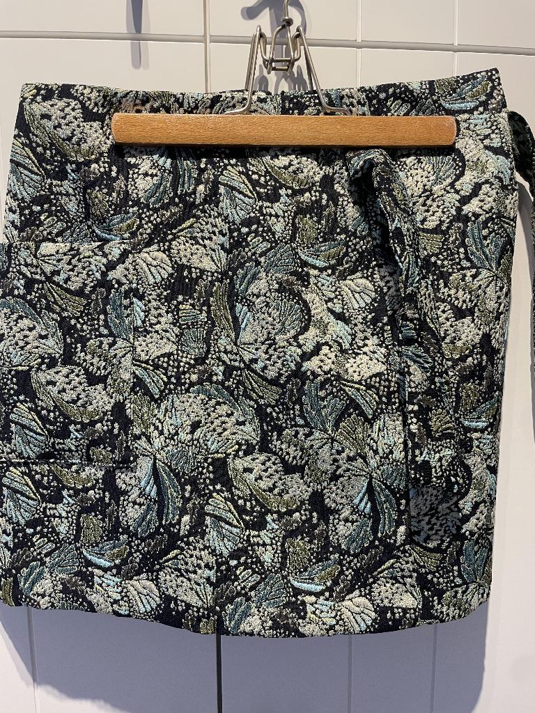 Korte rok voor dames of meisjes, Maat 38/40 (M), Zara, Ophalen of Verzenden, Zo goed als nieuw