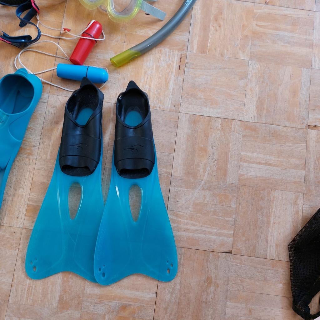 Plongée en apnée dans sports nautique, Enlèvement, Comme neuf