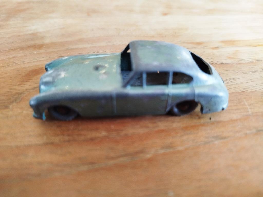 Voiture miniature- Aston Martin 53, Enlèvement, Utilisé, Voiture