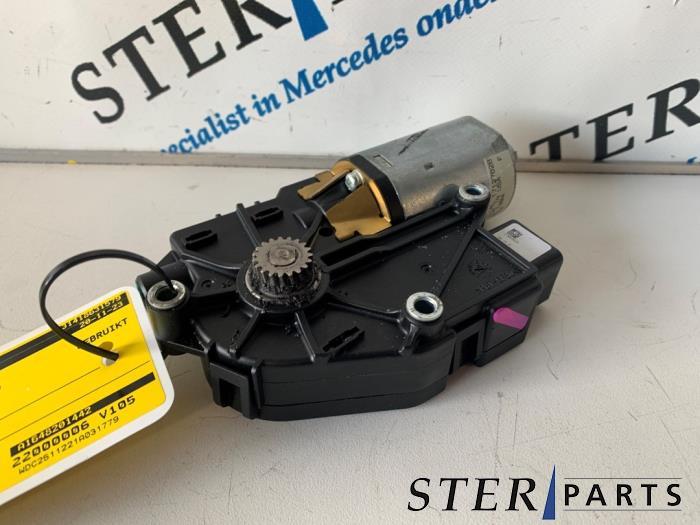 Schuifdak Motor van een Mercedes R-Klasse, Auto-onderdelen, Carrosserie, Mercedes-Benz, Gebruikt, 3 maanden garantie, Ophalen of Verzenden