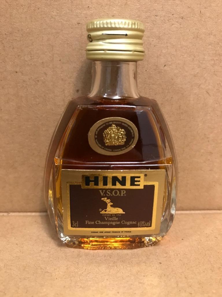 Hine - V.S.O.P. - Proefflesje alcohol - 3 cl - Frankrijk, Verzamelen, Wijnen, Nieuw, Ophalen of Verzenden, Vol, Overige typen