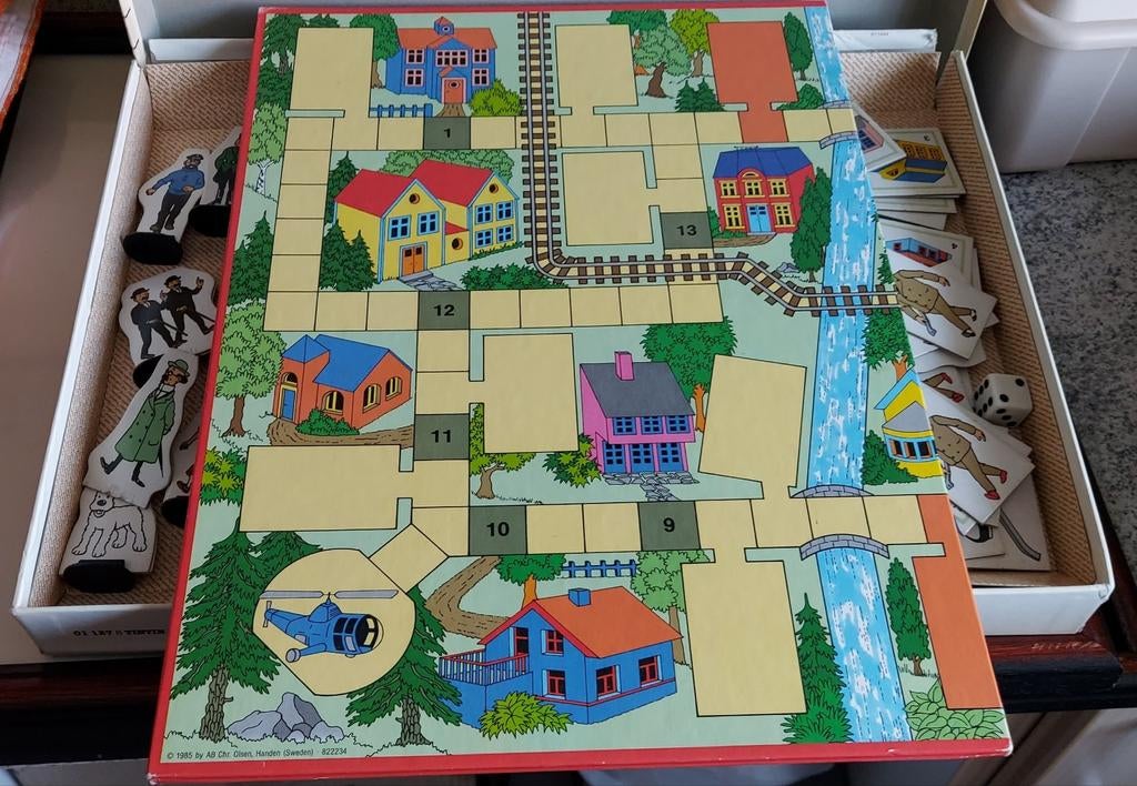 Jeu tintin manque 4 cartes, Ophalen of Verzenden, Zo goed als nieuw