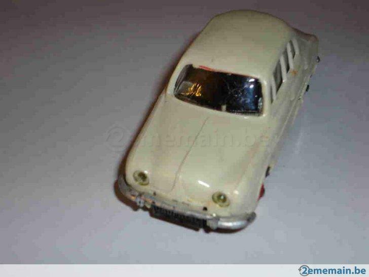 dauphine n°13 de Norev 1/43ème  en parfait état - Renault, Enlèvement ou Envoi, Utilisé, Voiture