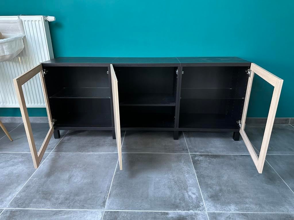 Buffet Ikea gamme "Bestå", 25 à 50 cm, Avec porte(s), Autres essences de bois, 150 à 200 cm