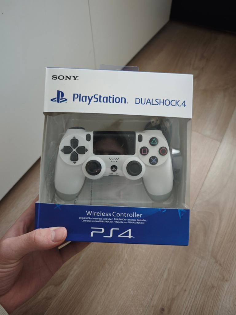 Playstation 4 controller, Ophalen of Verzenden, Zo goed als nieuw, Controller, PlayStation 4