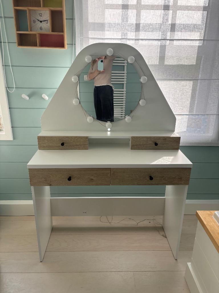 Coiffeuse enfant Star, Enlèvement, Utilisé