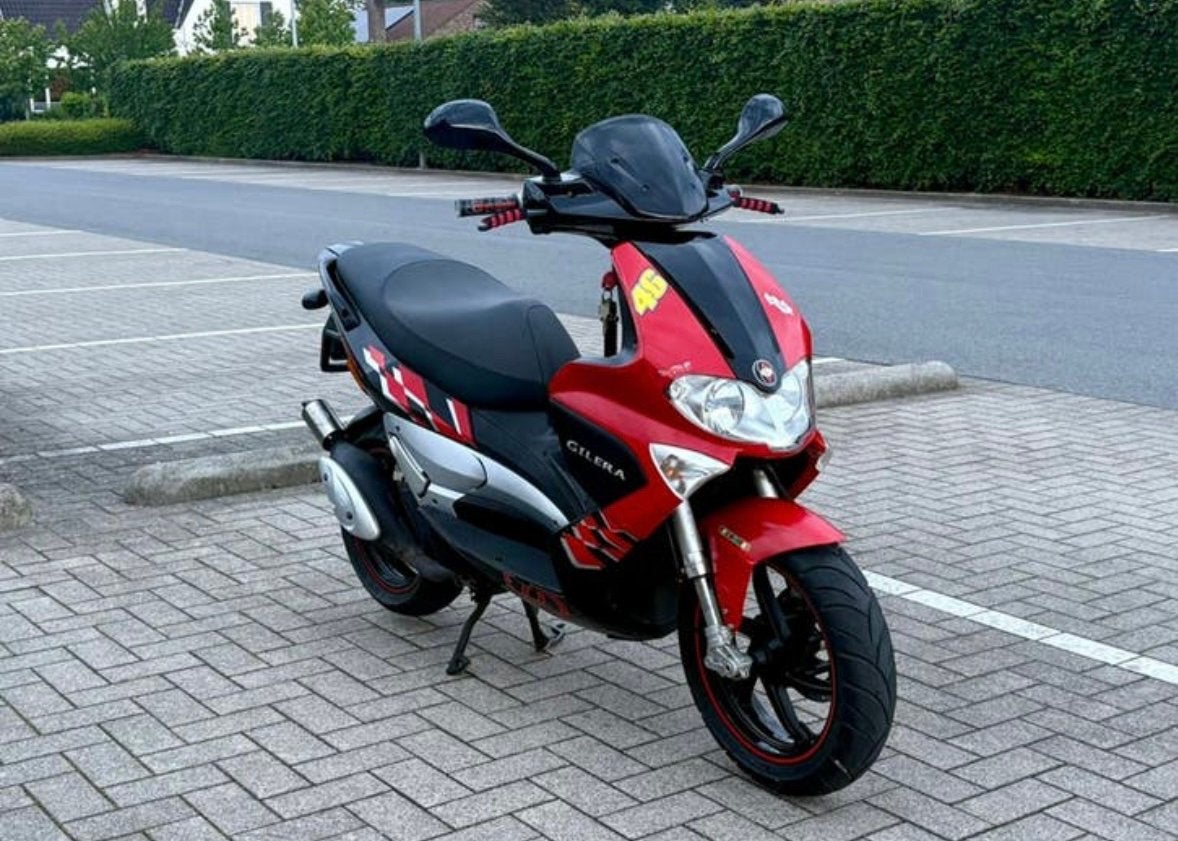 Gilera Runner A klasse 70cc te koop/ruil, Fietsen en Brommers, Scooters | Piaggio, Ophalen, Zo goed als nieuw, Elektrisch, Zip