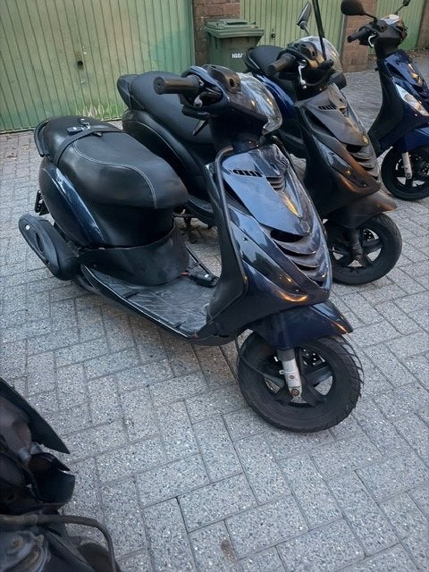 piaggio zip, Vélos & Vélomoteurs, Scooters | Piaggio, Zip, Enlèvement, Utilisé, Classe A (25 km/h)