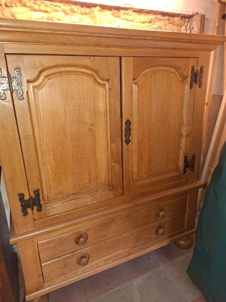 Antieke massieve eiken kast, Ophalen