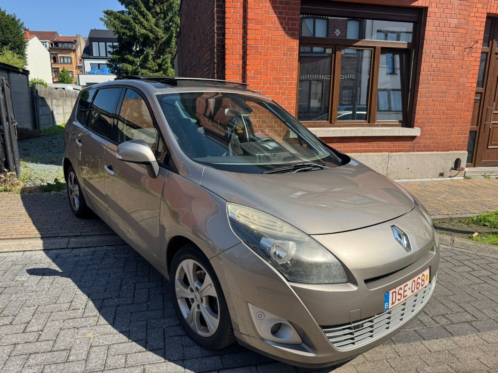 RENAULT GRAND SCENIC 1.9 DCI GOEDSTAAT, Autos, Euro 5, Achat, 96 kW, Particulier