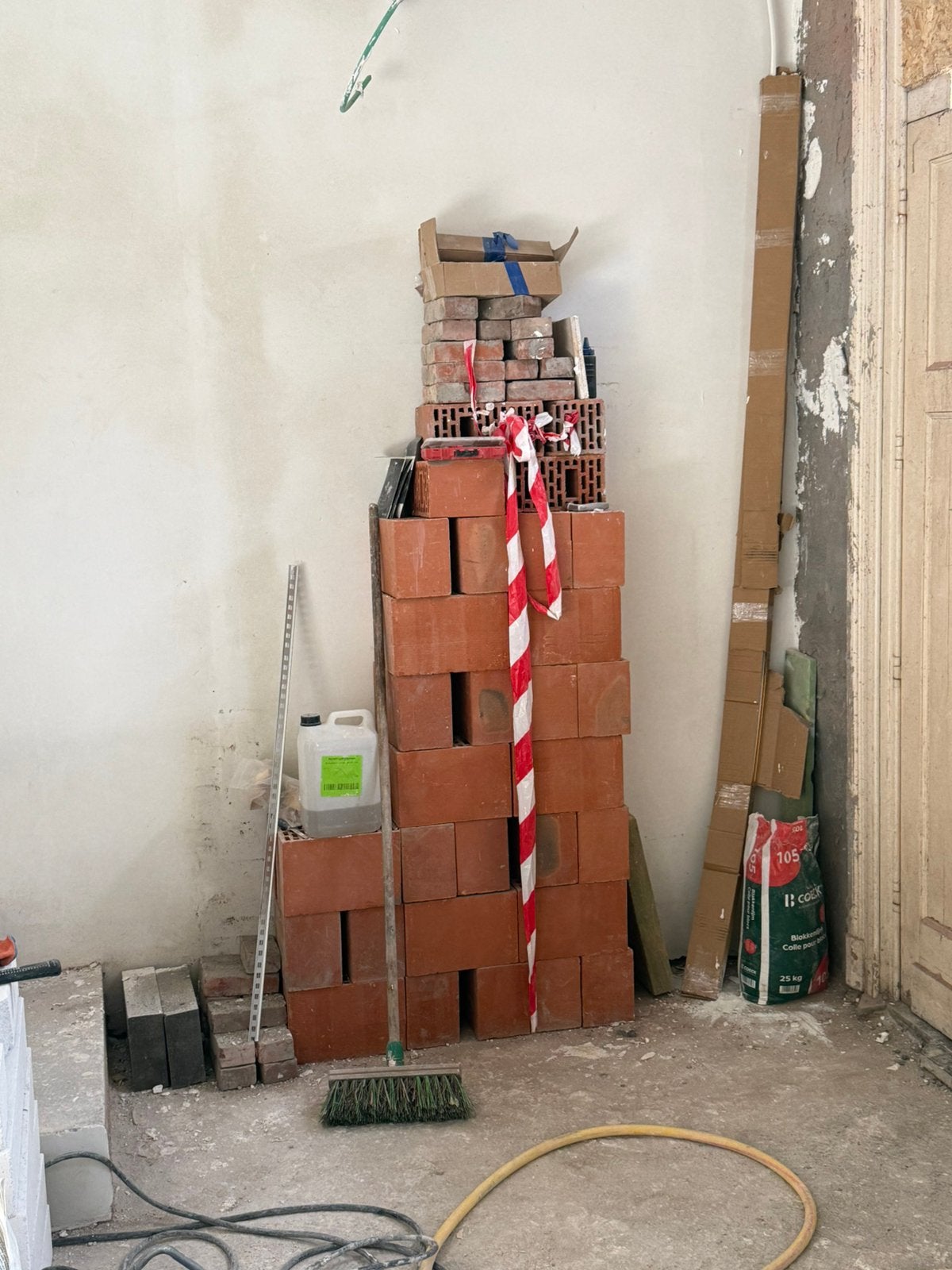 Snelbouw stenen, Ophalen, Zo goed als nieuw