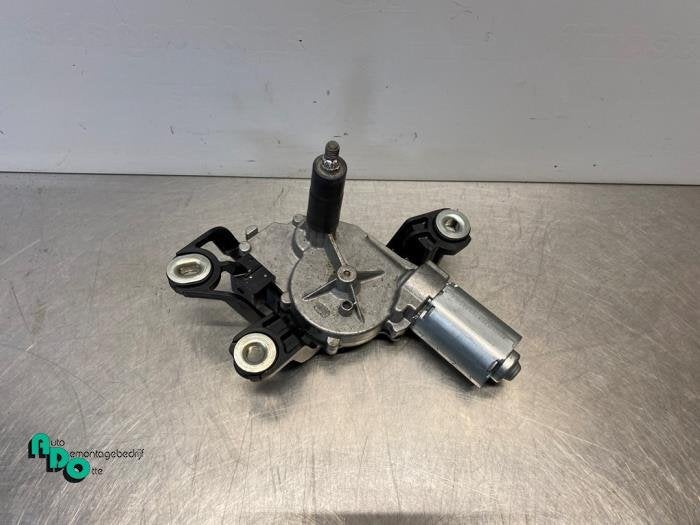 Moteur essuie-glace arrière d'un Volkswagen Polo (Polo 09-), Volkswagen, -, 3 mois de garantie, Utilisé