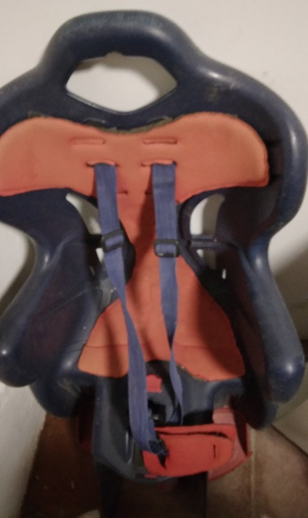 2 sièges vélo enfants / 2 fietszitjes voor kinderen, Vélos & Vélomoteurs, Accessoires vélo | Sièges de vélo, Utilisé, Siège arrière