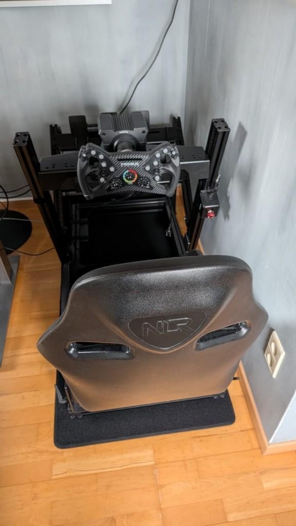 Racing Setup, Games en Spelcomputers, Spelcomputers | Sony Consoles | Accessoires, Zo goed als nieuw, Playseat of Racestoel, Ophalen