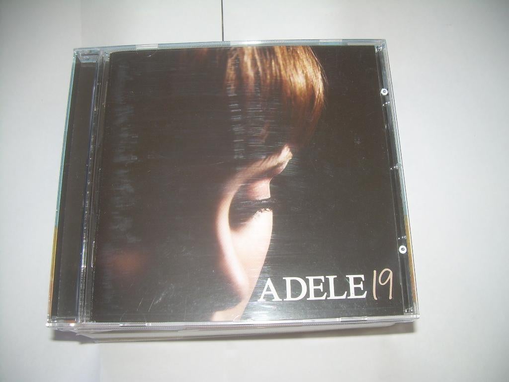 CD - NOBLESSE - 19, Enlèvement ou Envoi, 2000 - 2009, Comme neuf