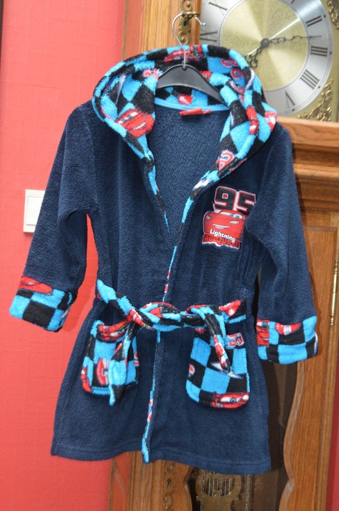Leuke „" Cars "” badjas in marinefleece T104cm als NIEUW!”, Kinderen en Baby's, Ophalen of Verzenden, Zo goed als nieuw, Jongen