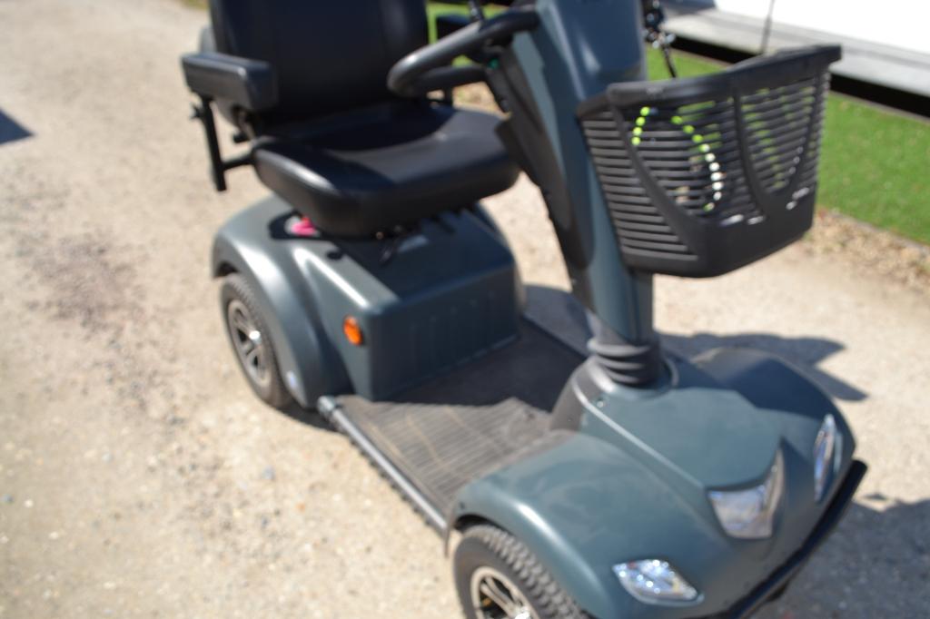 SCOOTMOBIEL, Neuf, 46 km ou plus, 11 à 15 km/h, Enlèvement