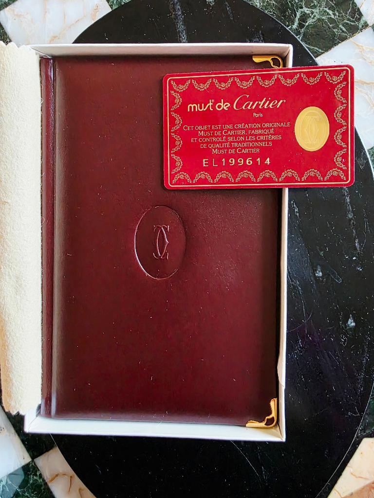 Cartier Must agenda met lederen cover, Divers, Agendas, Enlèvement ou Envoi, Comme neuf