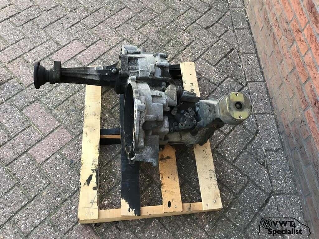 Volkswagen Transporter VW T4 CRM versnellingsbak 1.9D gebrui, Auto-onderdelen, Transmissie en Toebehoren, Volkswagen, Gebruikt