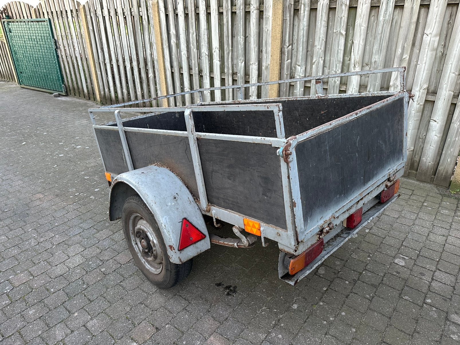 Aanhangwagen/ remork, Ophalen, Gebruikt