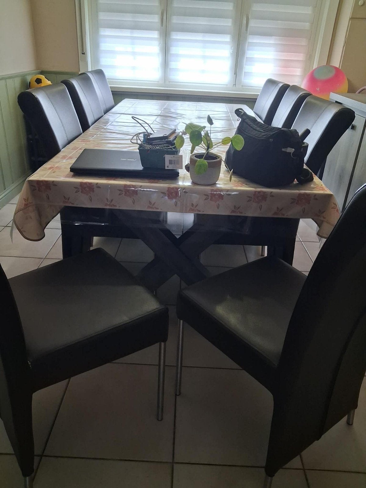 complete eetkamer, Huis en Inrichting, Ophalen