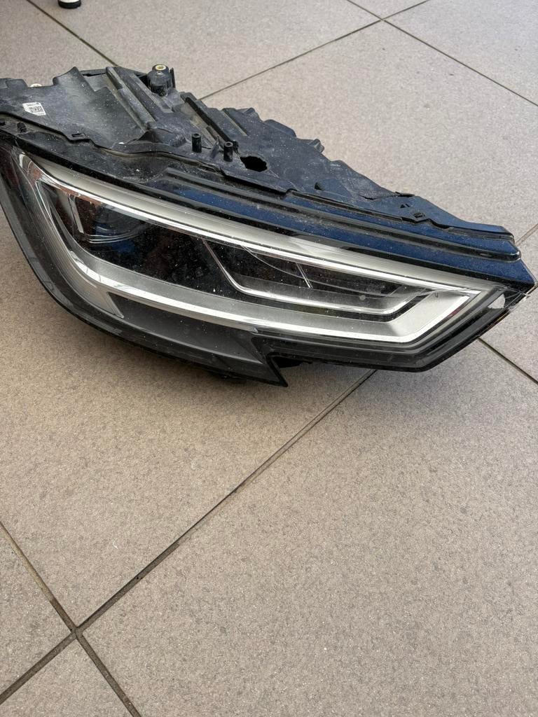 Xenon koplamp rechts AUDI A3 8V, Autos : Pièces & Accessoires, Éclairage, Enlèvement, Audi