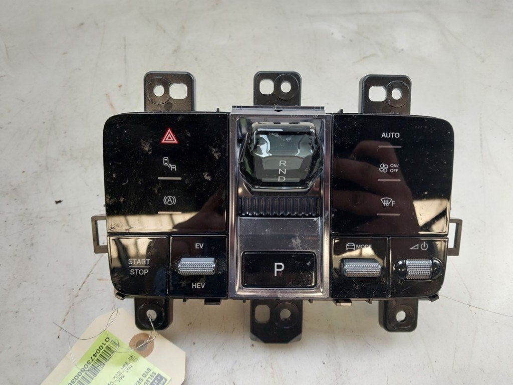 AUTOMAAT POOK ABS BYD Seal U (|1054251904|SA3HK1703040BY1|), Dhr. J. Ham, Gebruikt, Overige automerken, Administratie@autoham.nl