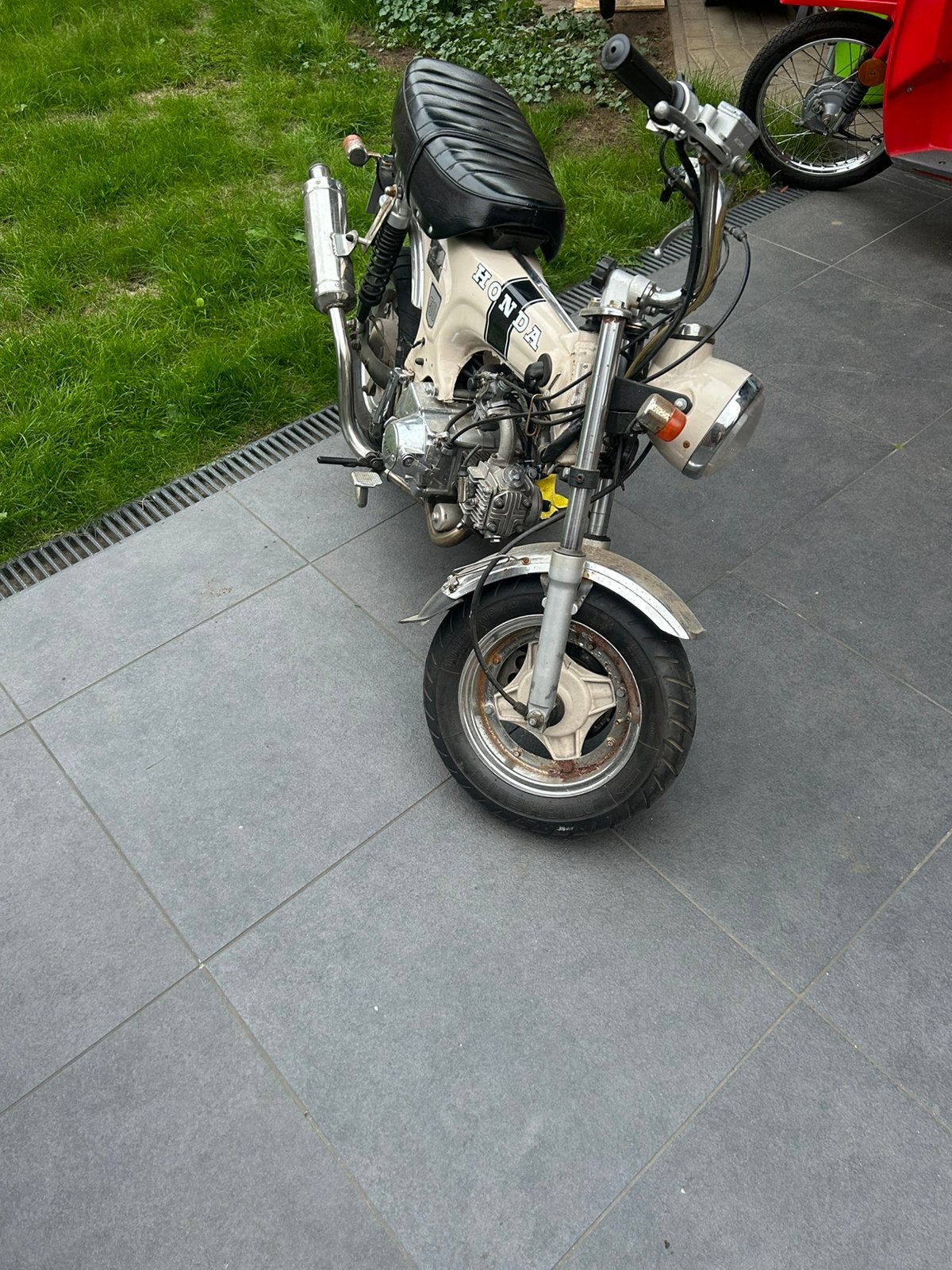 Skyteam honda dax 50cc b-klasse, Fietsen en Brommers, Ophalen, Gebruikt, Klasse B (45 km/u), 4 versnellingen