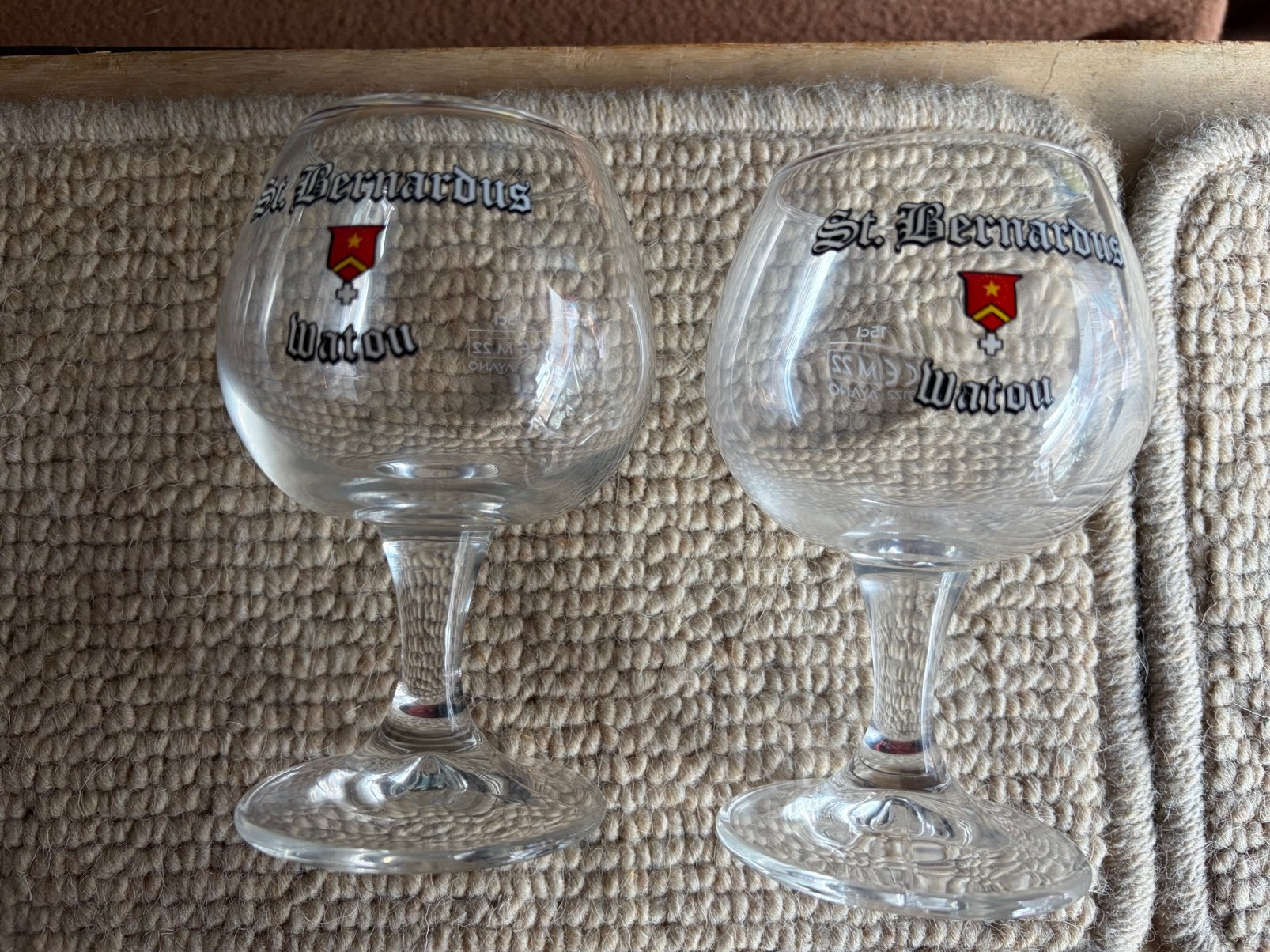 St Benardus, 2X, Verzamelen, Ophalen, Zo goed als nieuw, Glas of Glazen