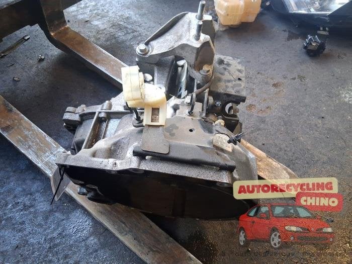 Boîte de vitesse d'un Ford B-Max, -, 3 mois de garantie, -, -