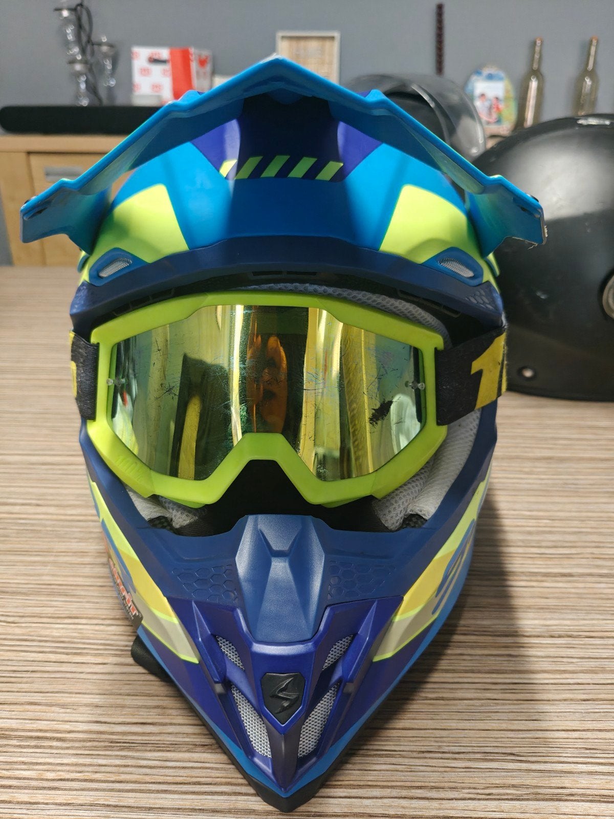 Scorpion helm maat M, Motoren, Ophalen, M, Offroadhelm, Dames